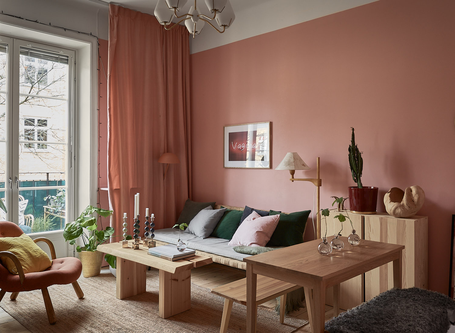 Home Tour: Småt men godt og lyserødt | KreaVilla