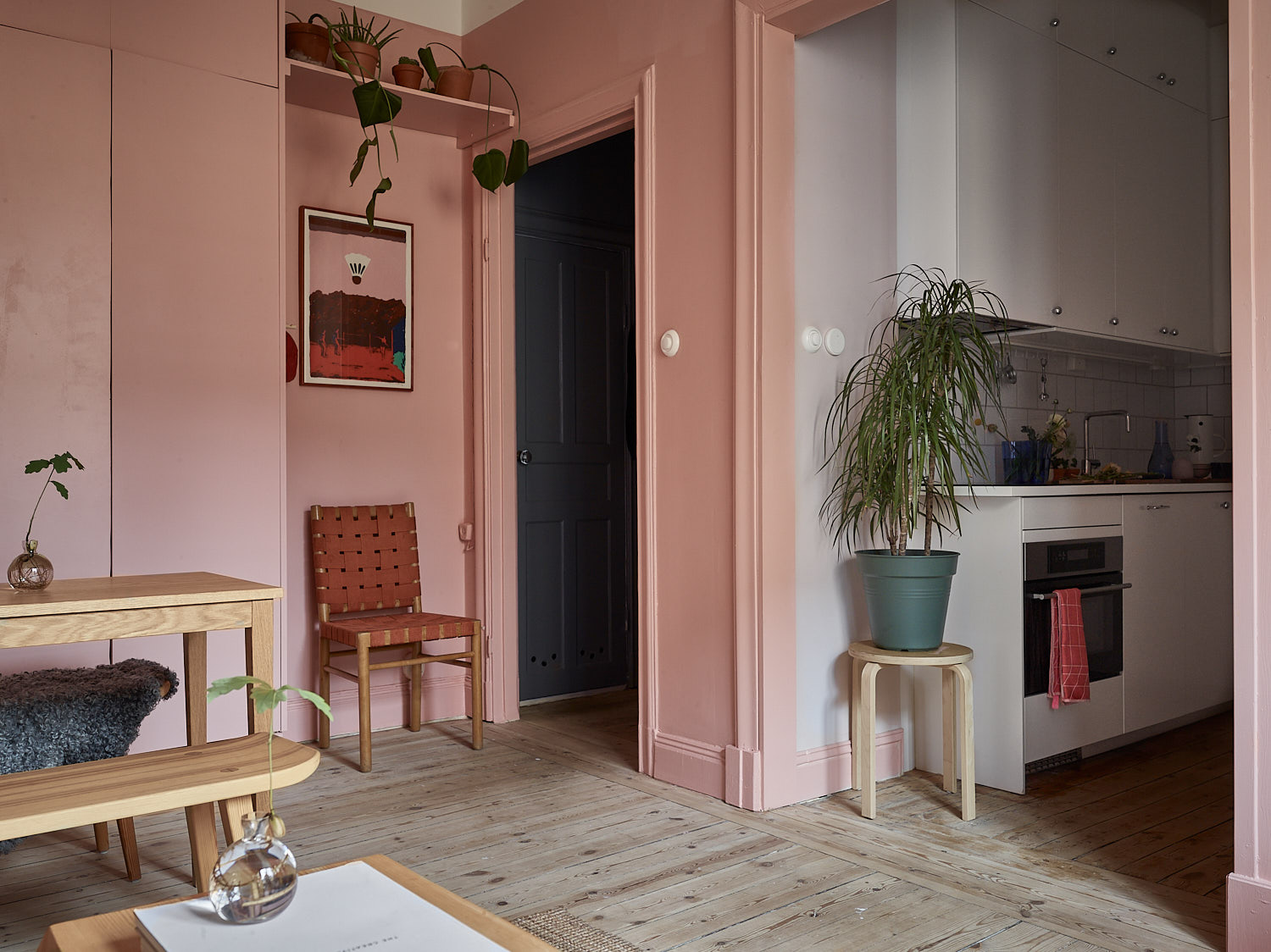 Home Tour: Småt men godt og lyserødt | KreaVilla